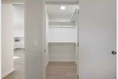 740 Greenview Pl, Los Altos, CA 94024 - Photo 15