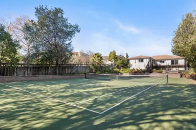 740 Greenview Pl, Los Altos, CA 94024 - Photo 29