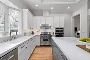 910 Cambridge Ave, Menlo Park, CA 94025 - Photo 13