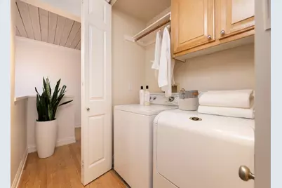 708 University Dr, Menlo Park, CA 94025 - Photo 19