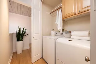 708 University Dr, Menlo Park, CA 94025 - Photo 19