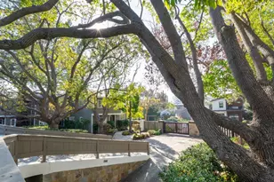 708 University Dr, Menlo Park, CA 94025 - Photo 37