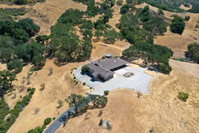 21050 Uvas Road, Morgan Hill, CA 95037 - Photo 3