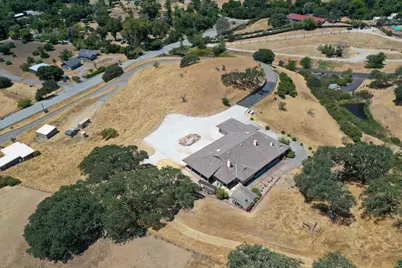 21050 Uvas Road, Morgan Hill, CA 95037 - Photo 9