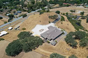 21050 Uvas Rd, Morgan Hill, CA 95037 - Photo 9
