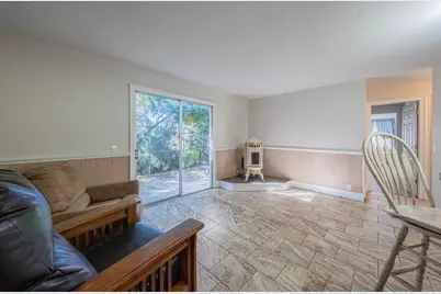 820 Comstock Rd, Hollister, CA 95023 - Photo 11