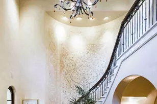 35 Barry Ln, Atherton, CA 94027 - Photo 15