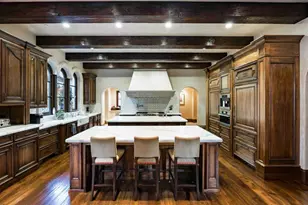 35 Barry Ln, Atherton, CA 94027 - Photo 11