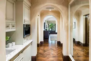 35 Barry Ln, Atherton, CA 94027 - Photo 17