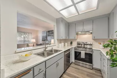 1427 Alma Loop, San Jose, CA 95125 - Photo 5