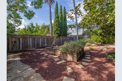 1459 High St, Santa Cruz, CA 95060 - Photo 5