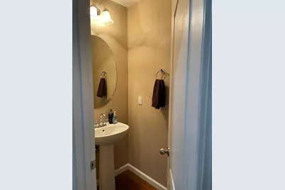 1744 Bella Largo Dr, Stockton, CA 95206 - Photo 9