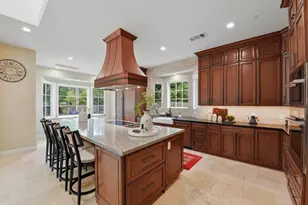 15180 Pepper Ln, Saratoga, CA 95070 - Photo 17