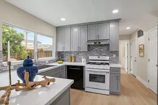 2074 Ashwood Ln, San Jose, CA 95132 - Photo 13