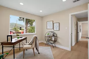 2074 Ashwood Ln, San Jose, CA 95132 - Photo 21