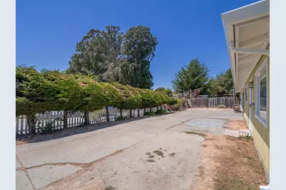 20 Marin St, Watsonville, CA 95076 - Photo 3