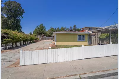 20 Marin St, Watsonville, CA 95076 - Photo 9
