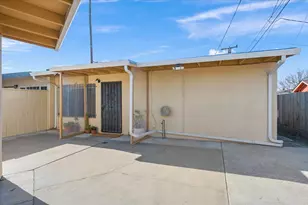 1445 Amador Cir, Salinas, CA 93906 - Photo 3