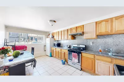 99 Holloway Ave, San Francisco, CA 94112 - Photo 19