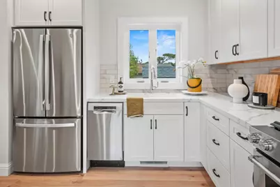 311 Lobos Ave, Pacific Grove, CA 93950 - Photo 15