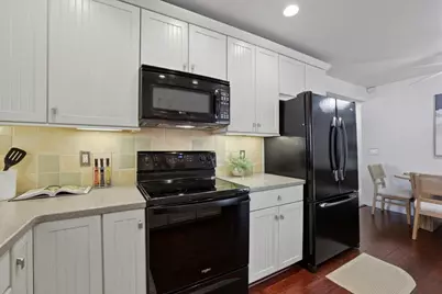 1580 Silvercrest Dr, San Jose, CA 95118 - Photo 11