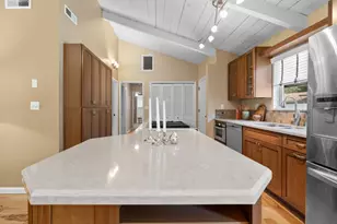 238 E Hilton Dr, Boulder Creek, CA 95006 - Photo 9