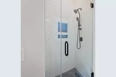 194 4th St, Gilroy, CA 95020 - Photo 13