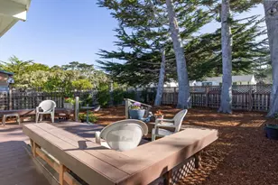 306 Crocker Ave, Pacific Grove, CA 93950 - Photo 17