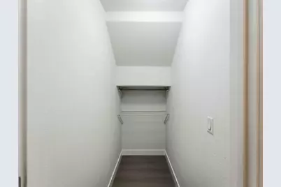 2260 Golden Crest Cmn, San Jose, CA 95125 - Photo 39