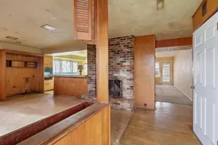 691 Lotus St, San Jose, CA 95116 - Photo 7