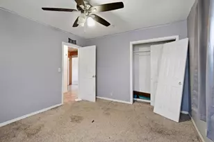 691 Lotus St, San Jose, CA 95116 - Photo 27