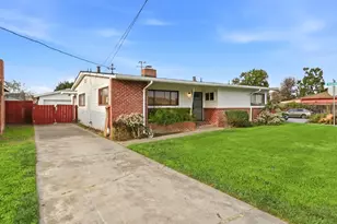 691 Lotus St, San Jose, CA 95116 - Photo 5