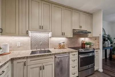 835 N Humboldt St 203, San Mateo, CA 94401 - Photo 5