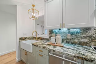 3819 Willowood Dr, San Jose, CA 95118 - Photo 3