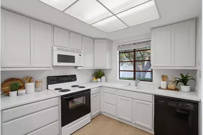 5092 Cribari Pl, San Jose, CA 95135 - Photo 5