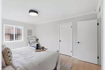 2404 Cipriani Blvd, Belmont, CA 94002 - Photo 27