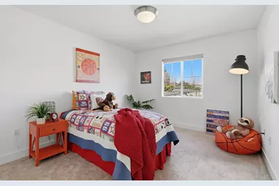 121 Mountaintop Ave, Hayward, CA 94544 - Photo 23