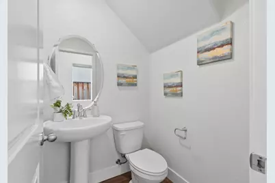 121 Mountaintop Ave, Hayward, CA 94544 - Photo 15