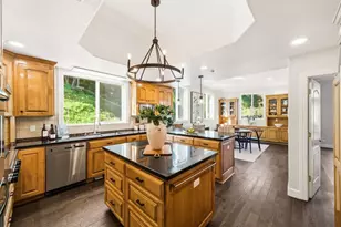 18400 Lakeview Ct, Los Gatos, CA 95033 - Photo 15