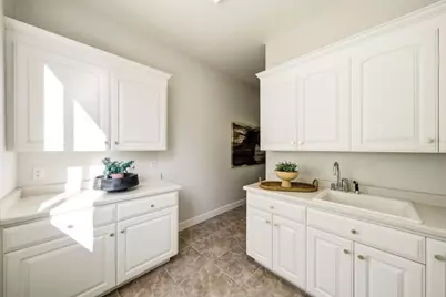 18400 Lakeview Ct, Los Gatos, CA 95033 - Photo 31