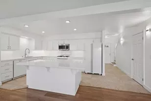 14 Orange Blossom Way, Watsonville, CA 95076 - Photo 11