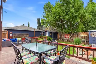 1385 Selo Dr, Sunnyvale, CA 94087 - Photo 21