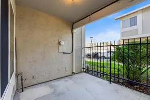 42 Muirfield Ct, San Jose, CA 95116 - Photo 23