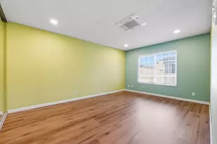 42 Muirfield Ct, San Jose, CA 95116 - Photo 17