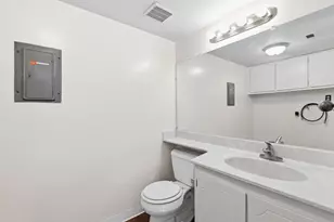 1311 Arbor Park Dr, San Jose, CA 95126 - Photo 13