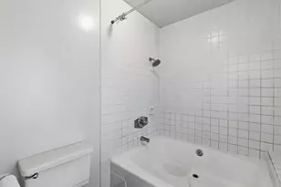 1311 Arbor Park Dr, San Jose, CA 95126 - Photo 17