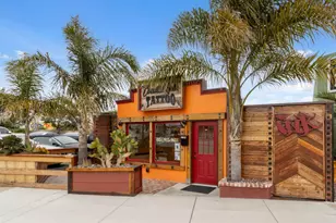 1637 Del Monte Blvd B, Seaside, CA 93955 - Photo 1