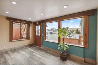 1637 Del Monte Blvd B, Seaside, CA 93955 - Photo 3