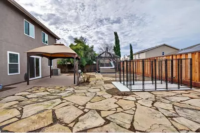 1741 Mimosa St, Hollister, CA 95023 - Photo 31