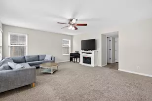 1741 Mimosa St, Hollister, CA 95023 - Photo 13